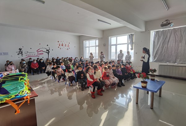 海伦市启动“护蕾行动” 为“花蕾”护航(图1) 海伦市启动“护蕾行动” 为“花蕾”护航(图1)