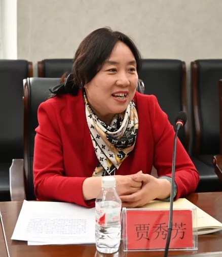 省妇联举办《习近平关于注重家庭家教家风建设论述摘编》读书会(图4) 省妇联举办《习近平关于注重家庭家教家风建设论述摘编》读书会(图4)
